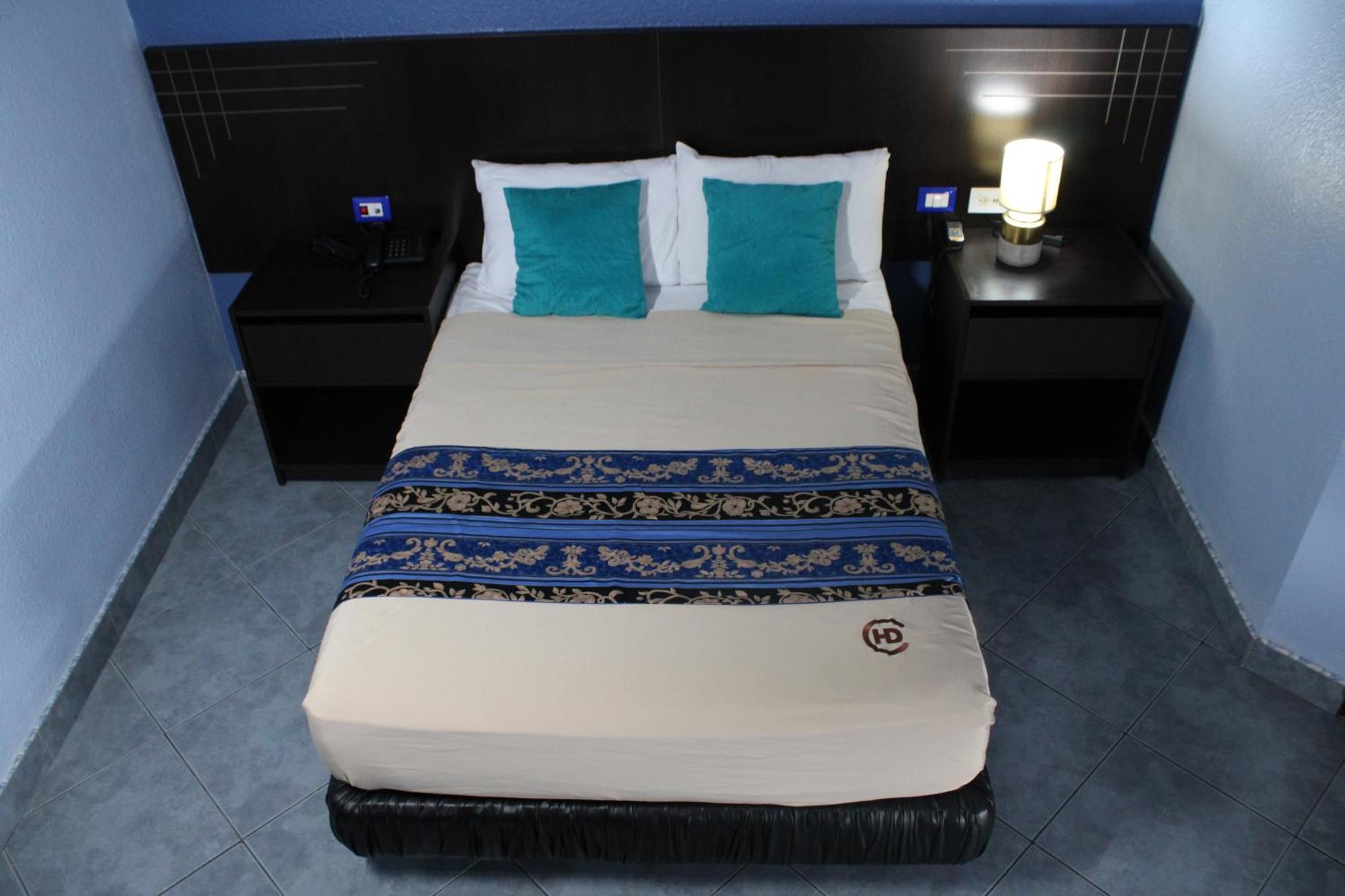 Hotel Del Centro Гуаякиль Номер фото